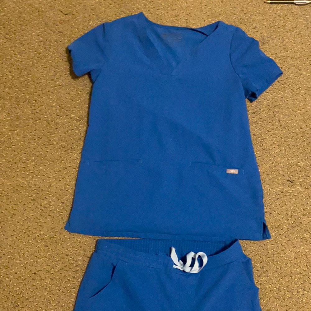 EUC Figs Royal Blue Scrubs - Yola pant & Casma top